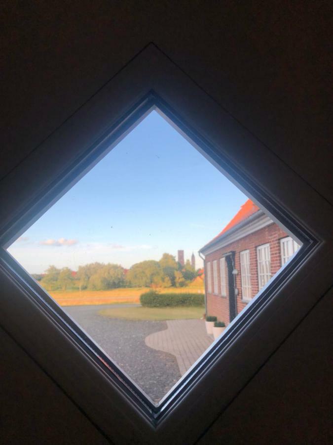 Bjerrumgaard Bed And Breakfast Ribe Exterior photo